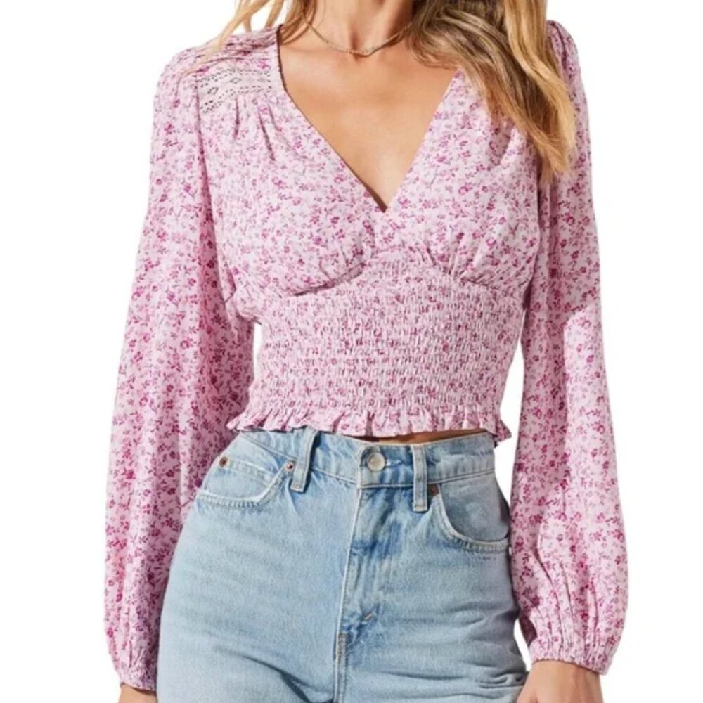 ASTR the Label Smocked Floral Fushia Top (M)
